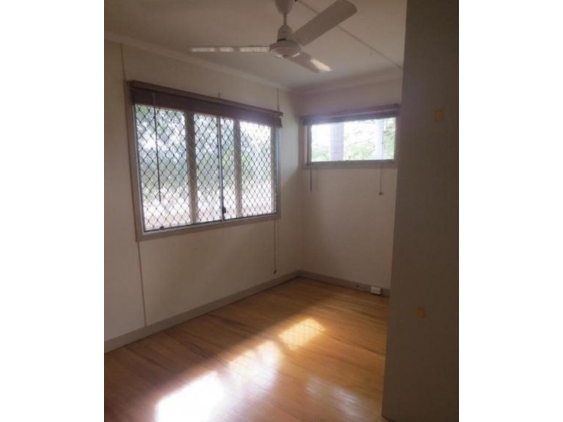 31 Douglas Street, Garbutt QLD 4814