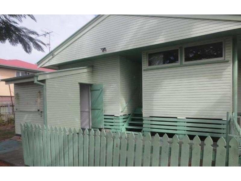 31 Douglas Street, Garbutt QLD 4814