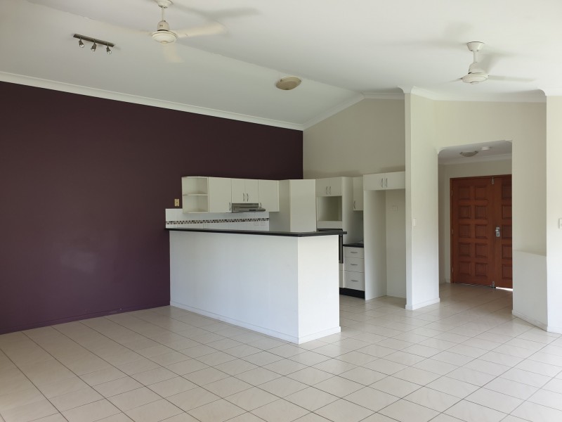 1 Calliandra Court, Mount Louisa QLD 4814
