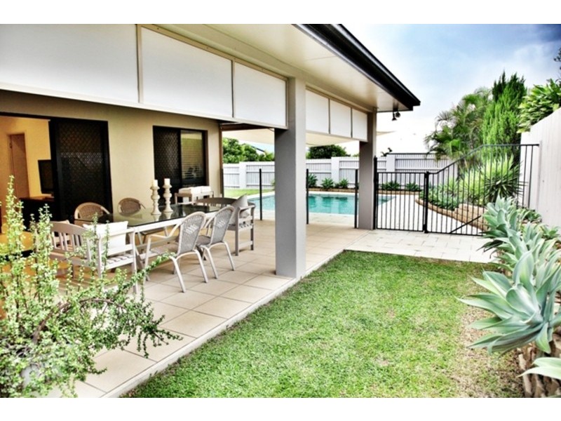 4 Canthium Court, Mount Louisa QLD 4814