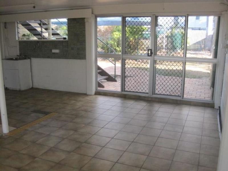 506 Bayswater Road, Mount Louisa QLD 4814