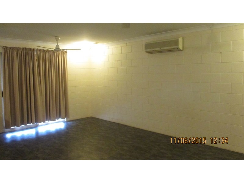 * Amber Avenue, Rasmussen QLD 4815