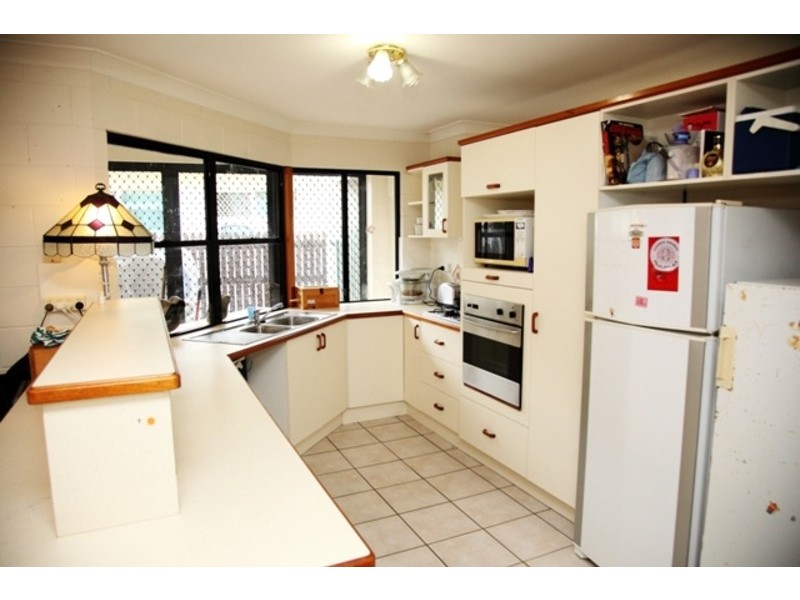 4 Pinnata Place, Kirwan QLD 4817
