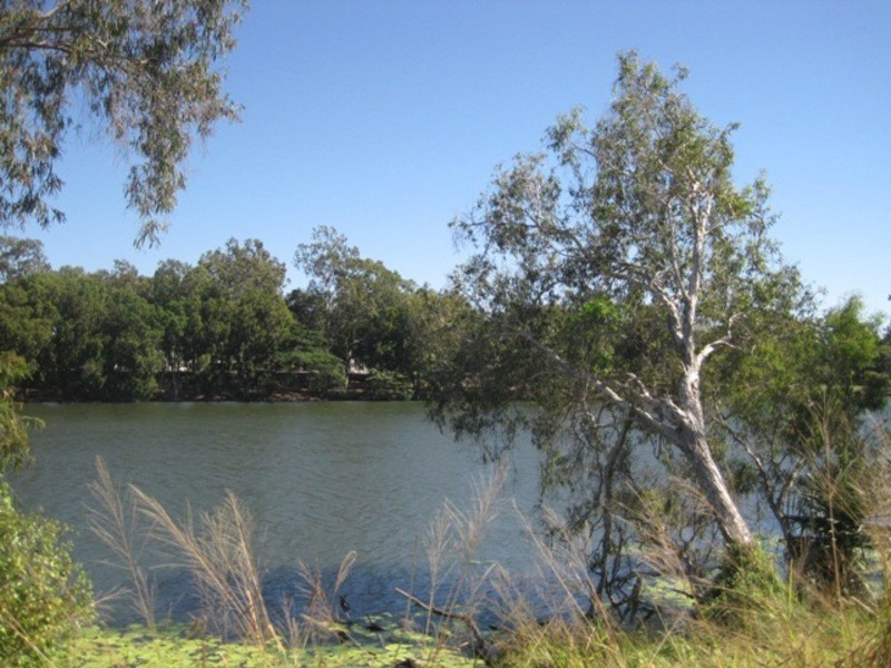 21 Sheerwater Parade, Douglas QLD 4814