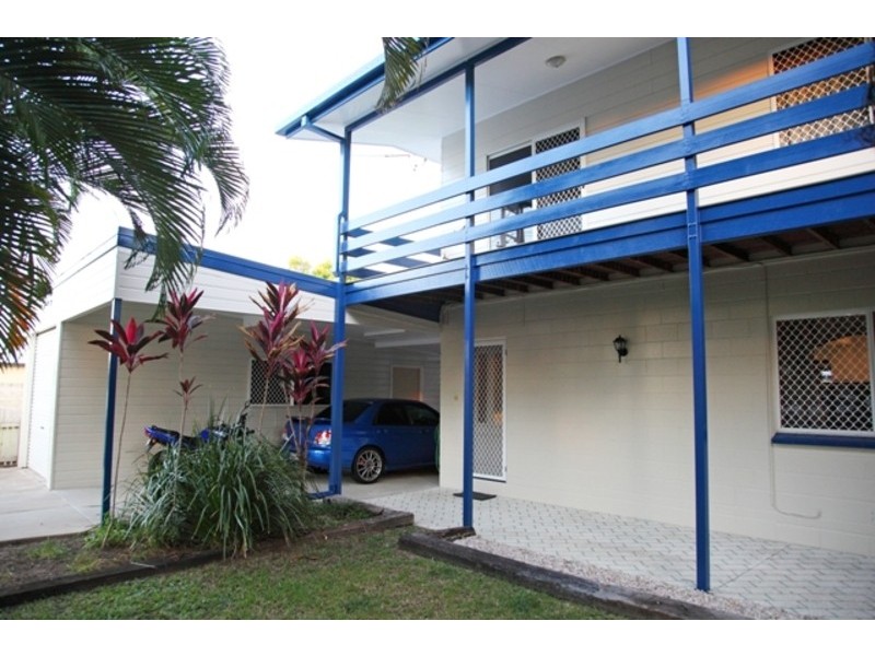 128 Queens Road, Hermit Park QLD 4812