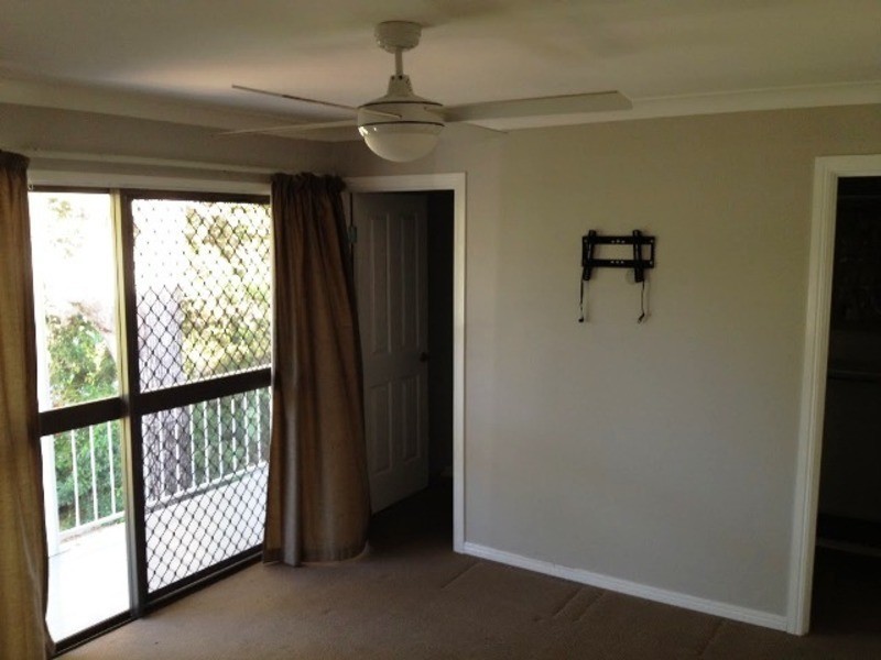 * Cay Street, Saunders Beach QLD 4818