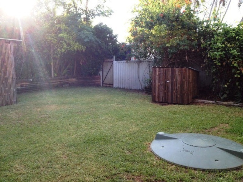 * Cay Street, Saunders Beach QLD 4818