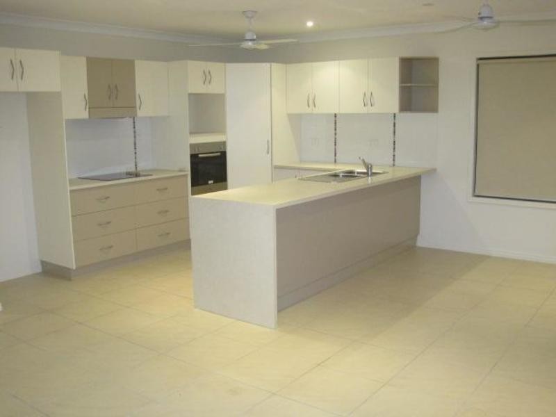 ** Mannikin Way, Bohle Plains QLD 4817