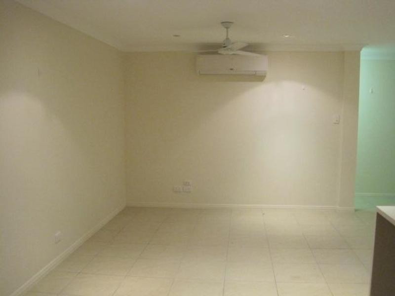 ** Mannikin Way, Bohle Plains QLD 4817