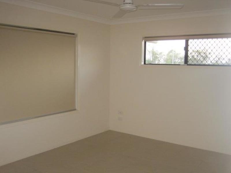 ** Mannikin Way, Bohle Plains QLD 4817