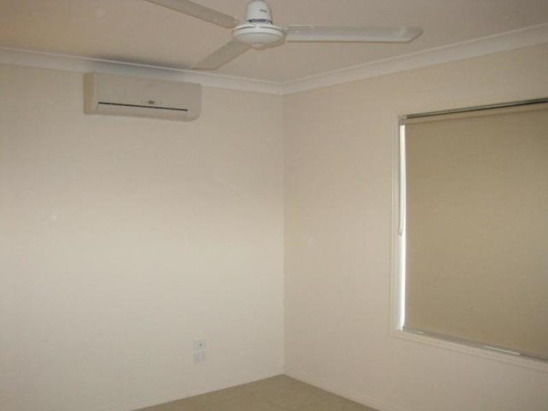 ** Mannikin Way, Bohle Plains QLD 4817