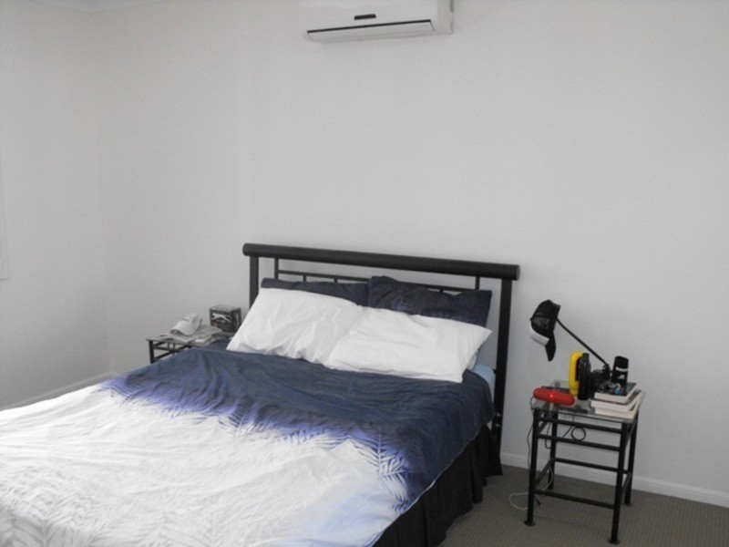 * Shoalhaven Circuit, Bohle Plains QLD 4817