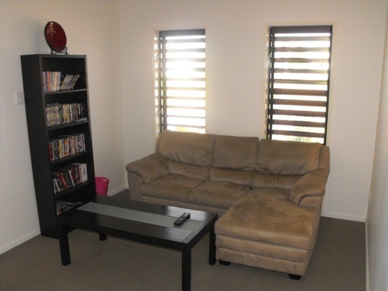 * Shoalhaven Circuit, Bohle Plains QLD 4817