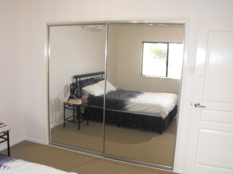 * Shoalhaven Circuit, Bohle Plains QLD 4817