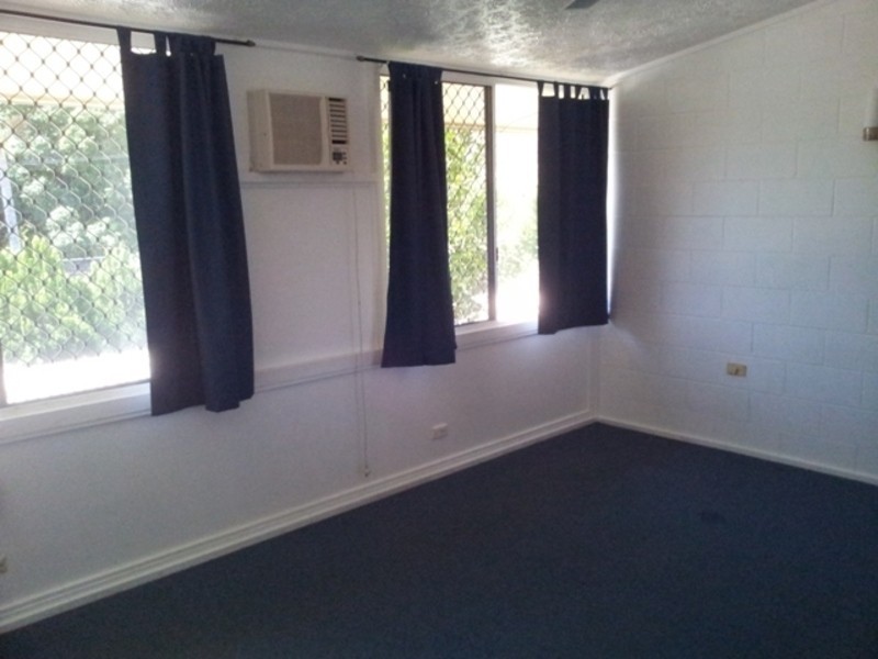 * Harold Street, West End QLD 4810