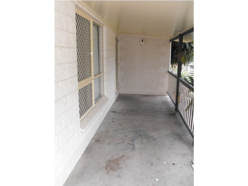 * Gouldian Ave, Condon QLD 4815