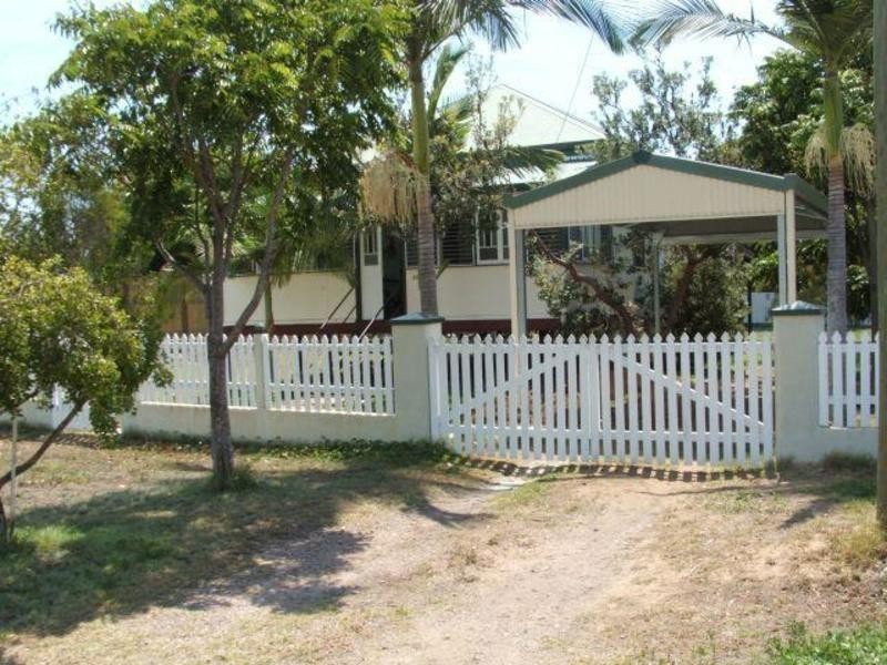 50 Macrossan Street, South Townsville QLD 4810