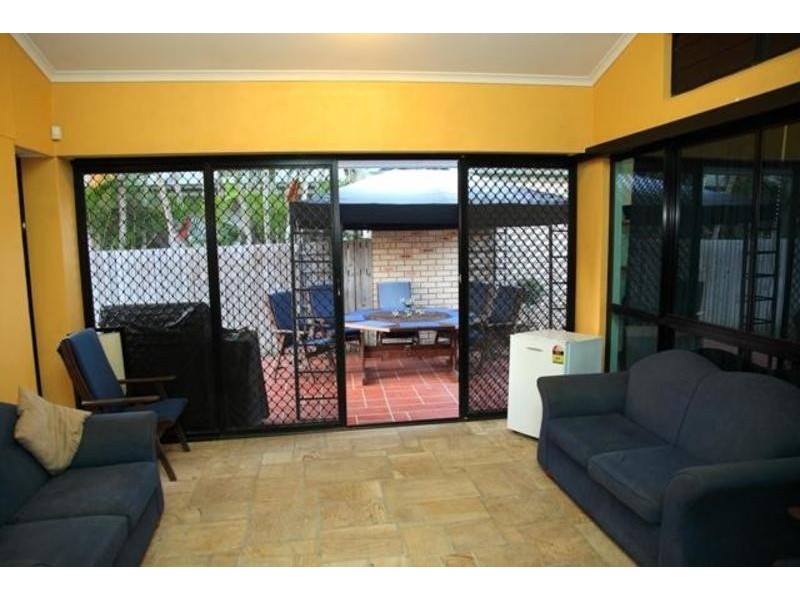 *  Eureka Crescent, Kirwan QLD 4817