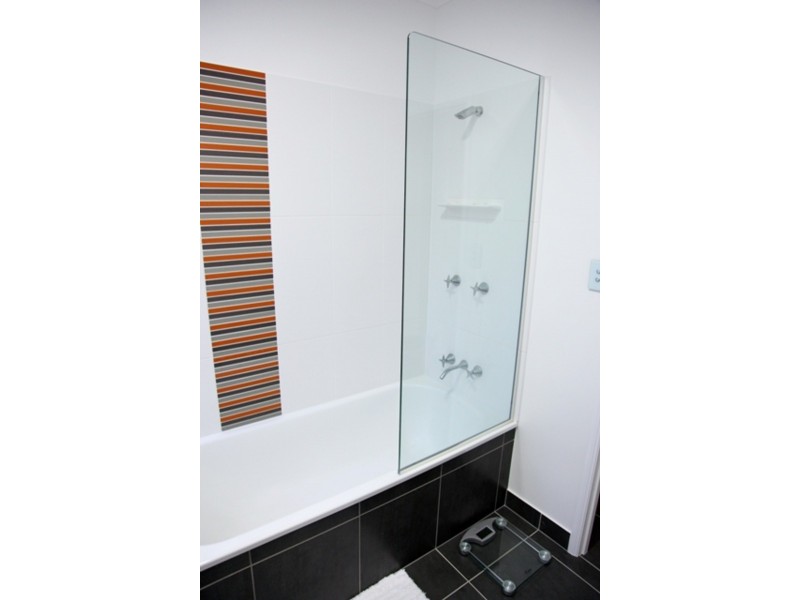 13 Rattray Street, Bushland Beach QLD 4818