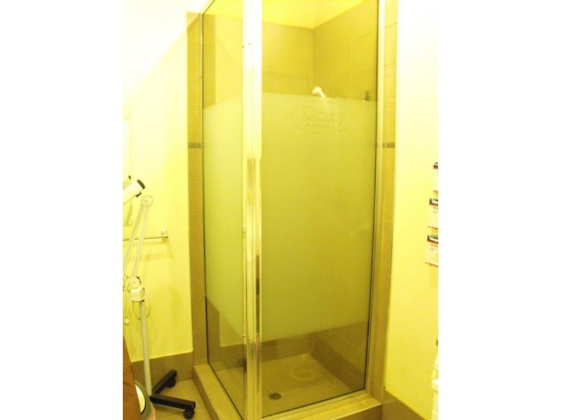 Shop 25c Willows Shopping Centre, Kirwan QLD 4817