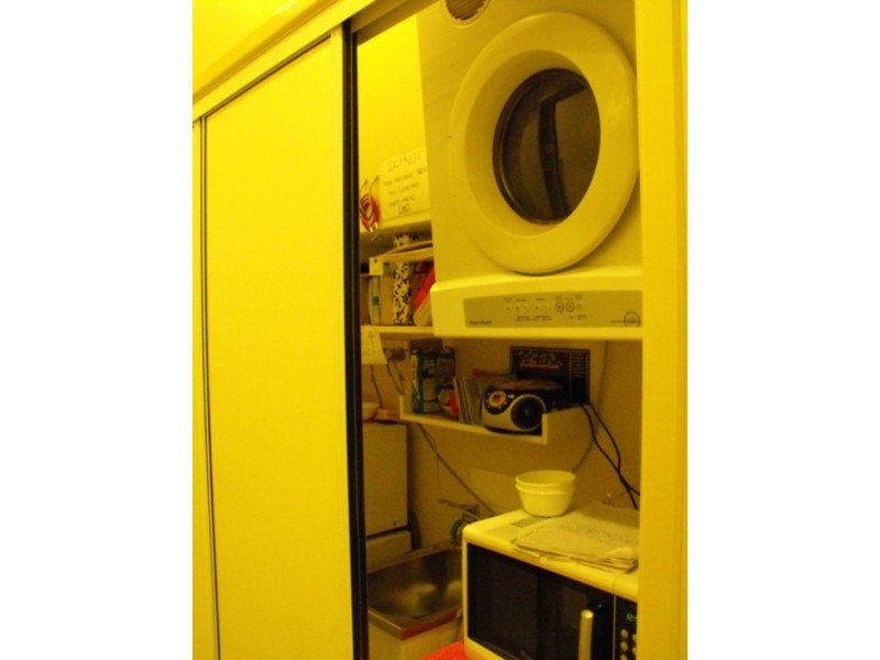 Shop 25c Willows Shopping Centre, Kirwan QLD 4817