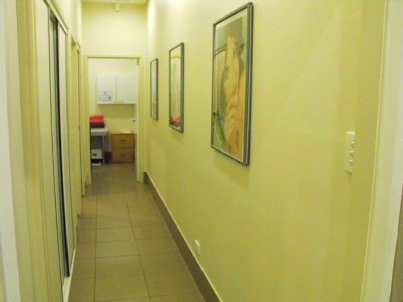 Shop 25c Willows Shopping Centre, Kirwan QLD 4817