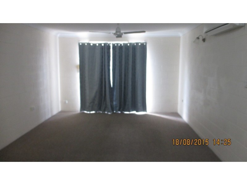 */** President Street, Kirwan QLD 4817