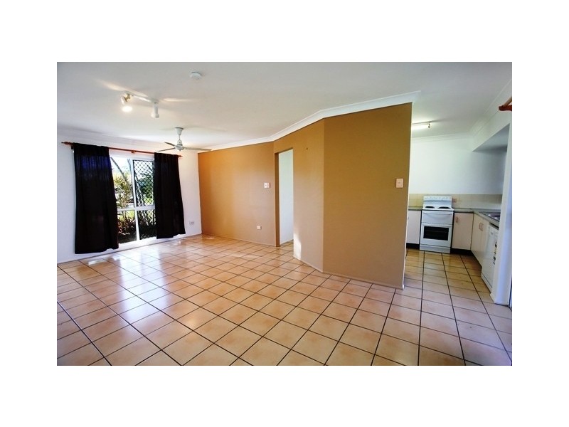 ** Amber Avenue, Rasmussen QLD 4815