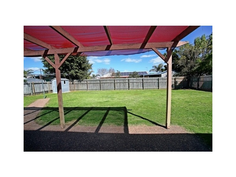 ** Amber Avenue, Rasmussen QLD 4815