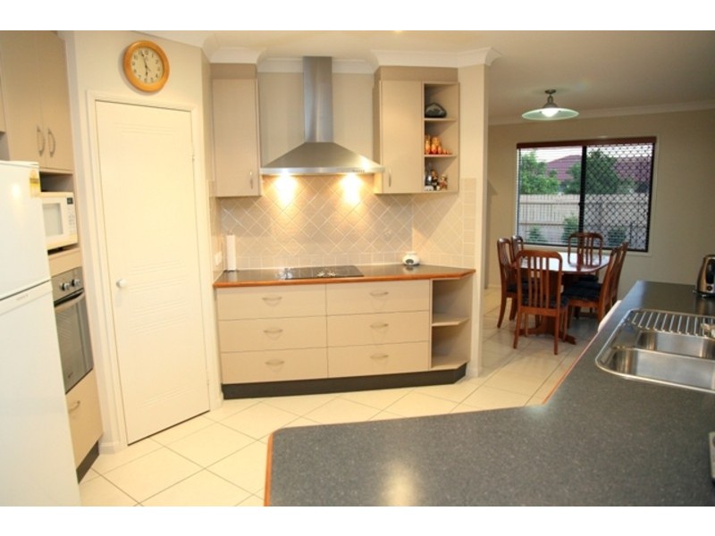 1 Canthium Court, Mount Louisa QLD 4814