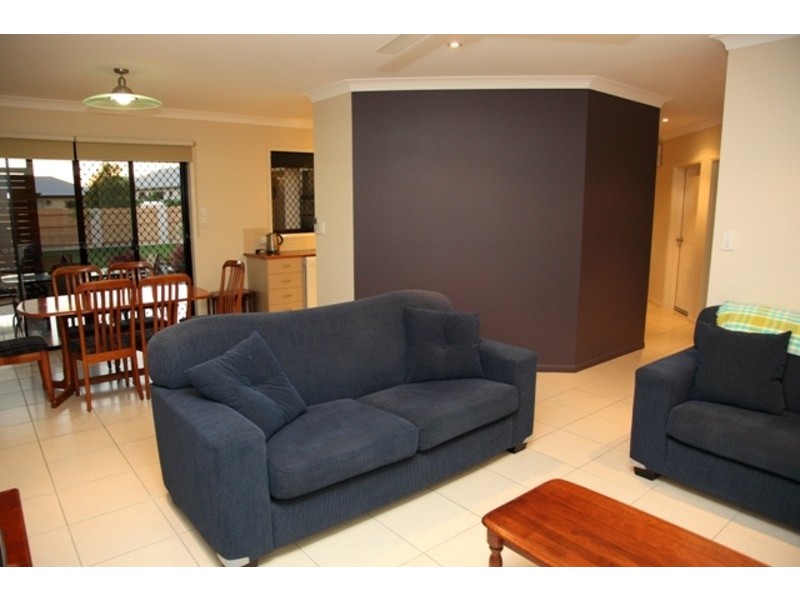 1 Canthium Court, Mount Louisa QLD 4814
