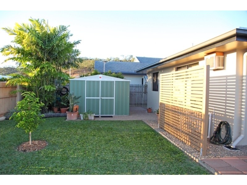 1 Canthium Court, Mount Louisa QLD 4814