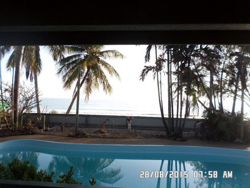 ** Cay Street, Saunders Beach QLD 4818