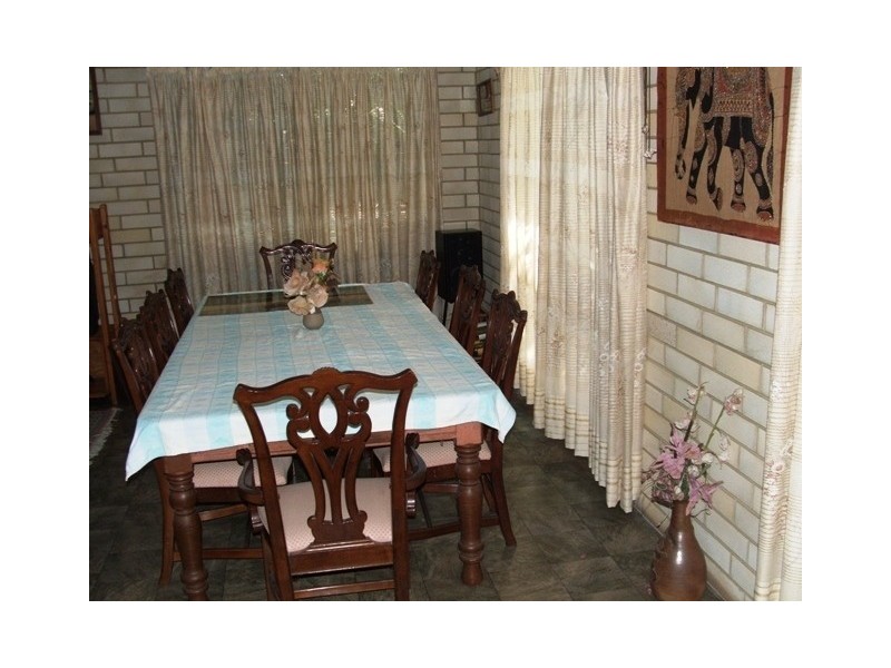 ** Cay Street, Saunders Beach QLD 4818