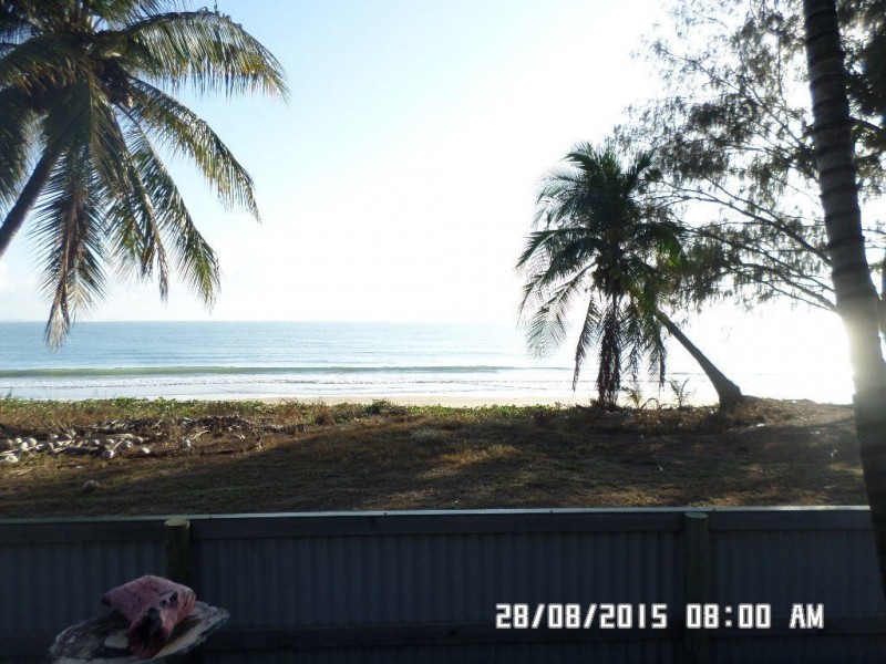 ** Cay Street, Saunders Beach QLD 4818
