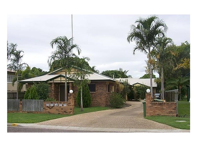 ** Latchford Street, Pimlico QLD 4812
