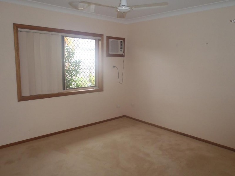 ** Latchford Street, Pimlico QLD 4812
