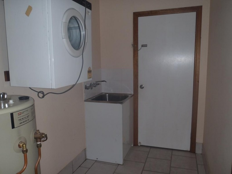 ** Latchford Street, Pimlico QLD 4812