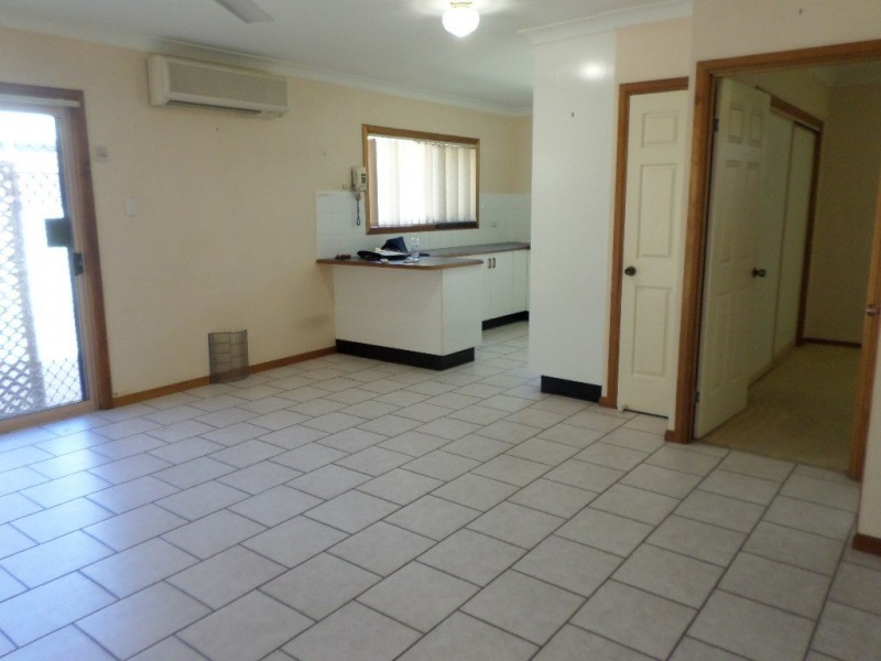 ** Latchford Street, Pimlico QLD 4812