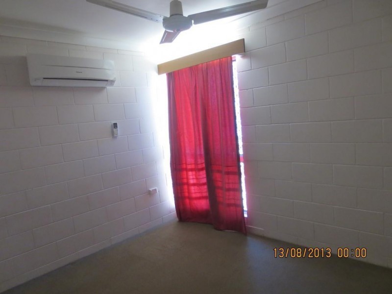 */** President Street, Kirwan QLD 4817