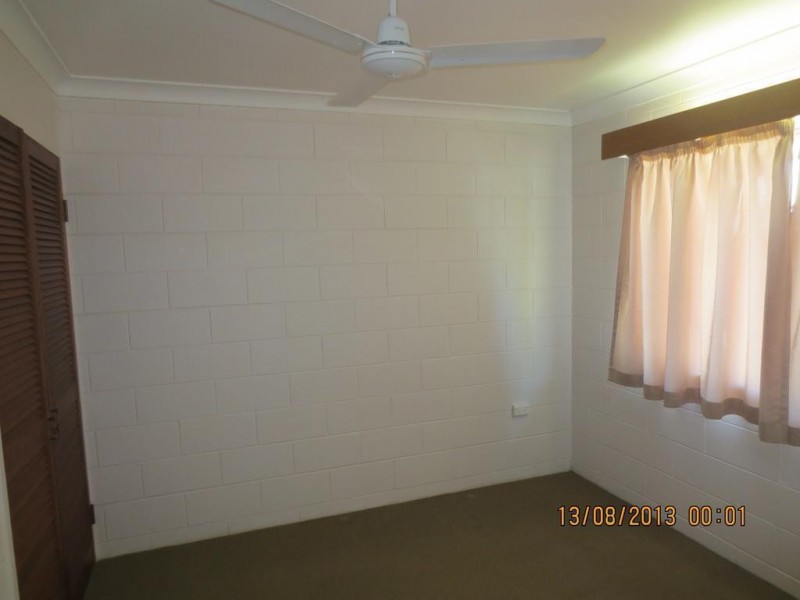 */** President Street, Kirwan QLD 4817