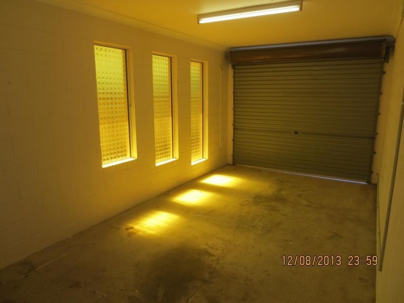 */** President Street, Kirwan QLD 4817