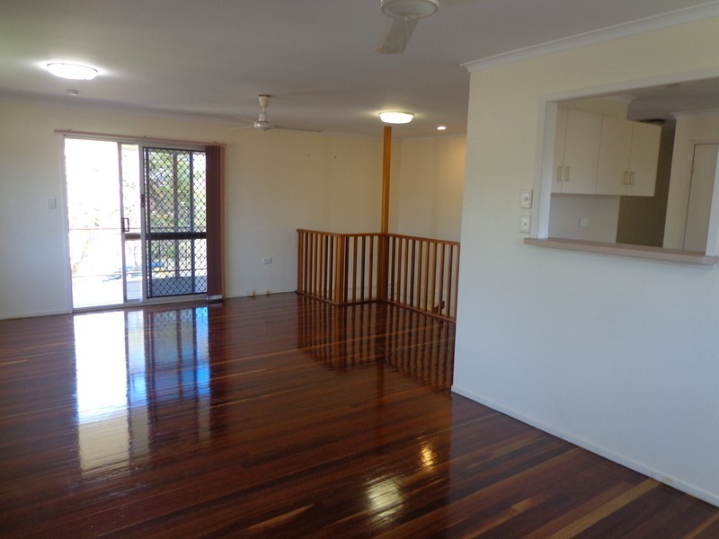 * Eklund Street, Kirwan QLD 4817