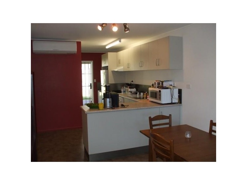 */** Carmody Street, Hermit Park QLD 4812