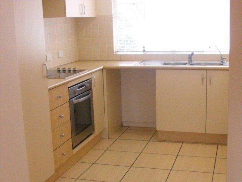 **/** Regatta Crescent, Douglas QLD 4814