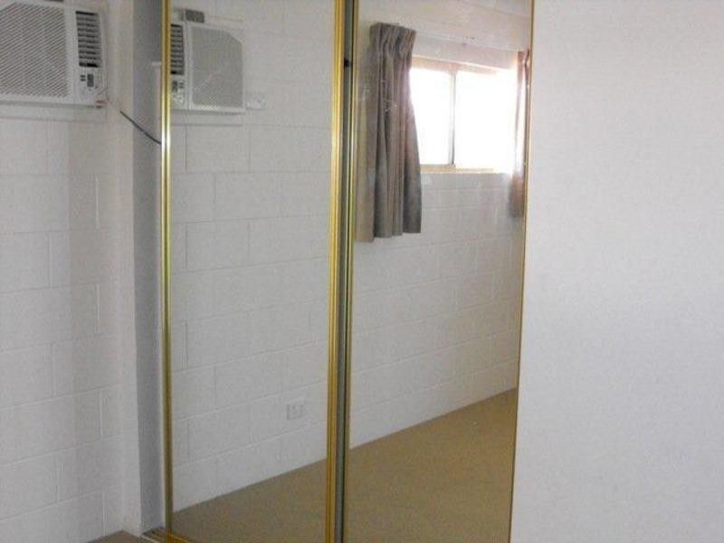 **/** Regatta Crescent, Douglas QLD 4814