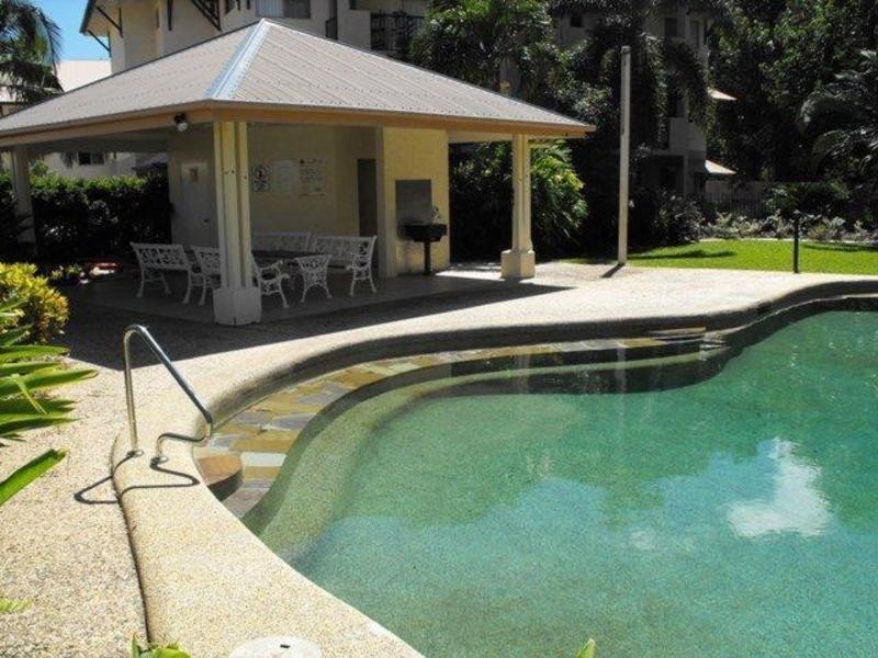 **/** Regatta Crescent, Douglas QLD 4814