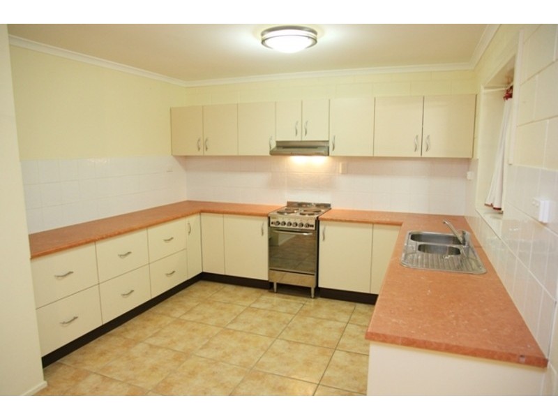 6  Guinane Court, Kelso QLD 4815