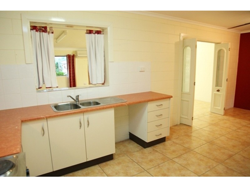 6  Guinane Court, Kelso QLD 4815