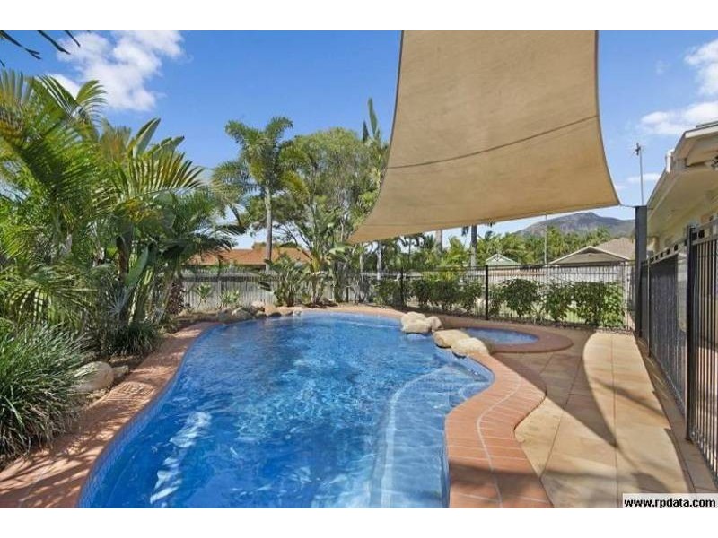 * Nowranie Court, Annandale QLD 4814